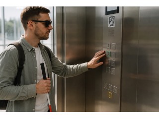 Зачем дублировать информацию шрифтом Брайля?